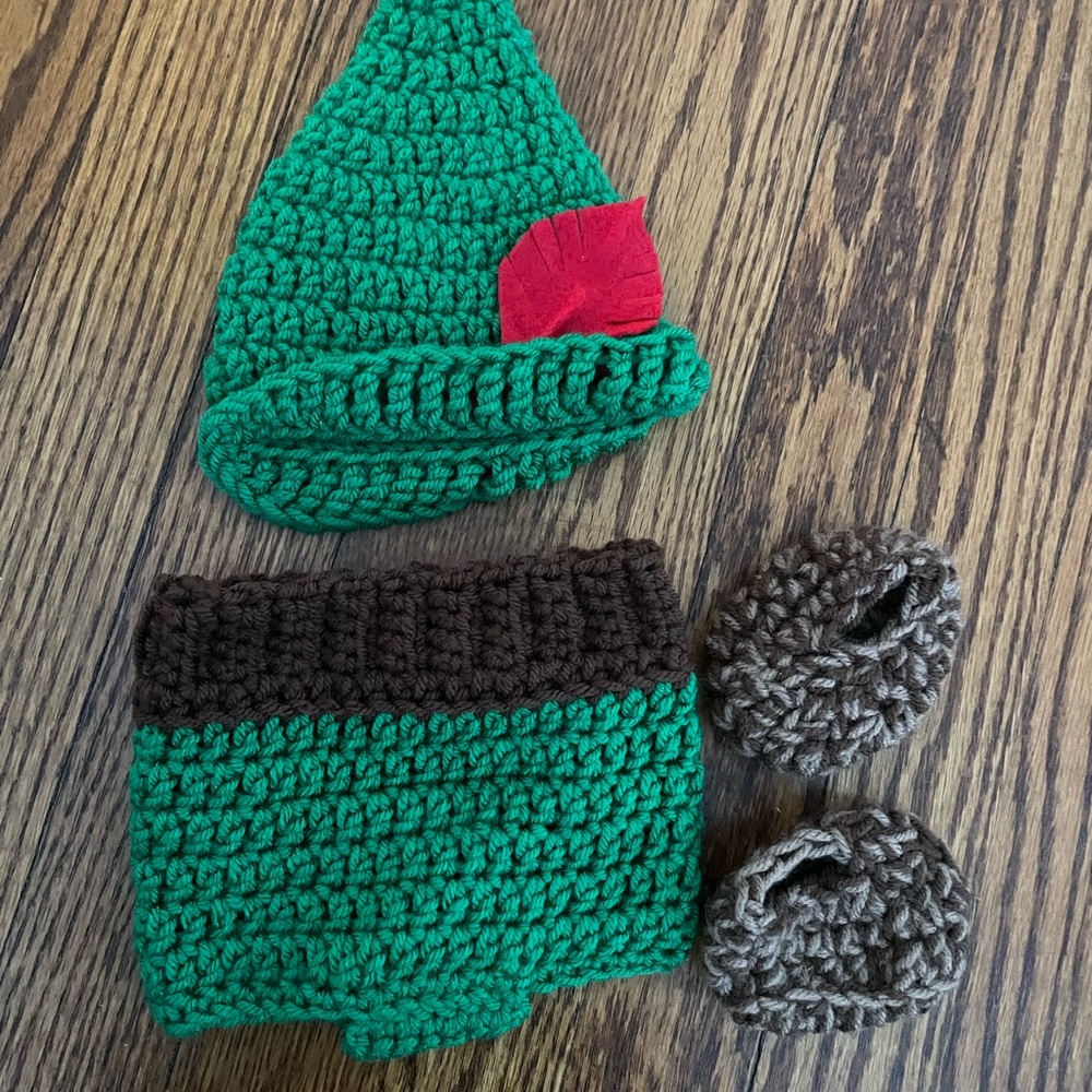 Newborn Peter Pan outfit